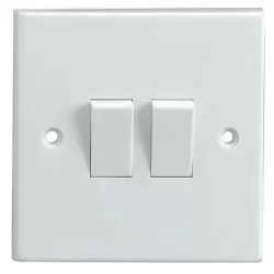 2 Gang 2 Way 10 A Light Switch Double Twin 2G White Plastic with Fixing Screws